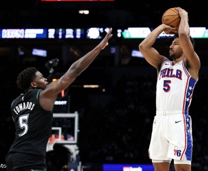 马克西39+8爱德华兹空砍28+9 76人击败森林狼